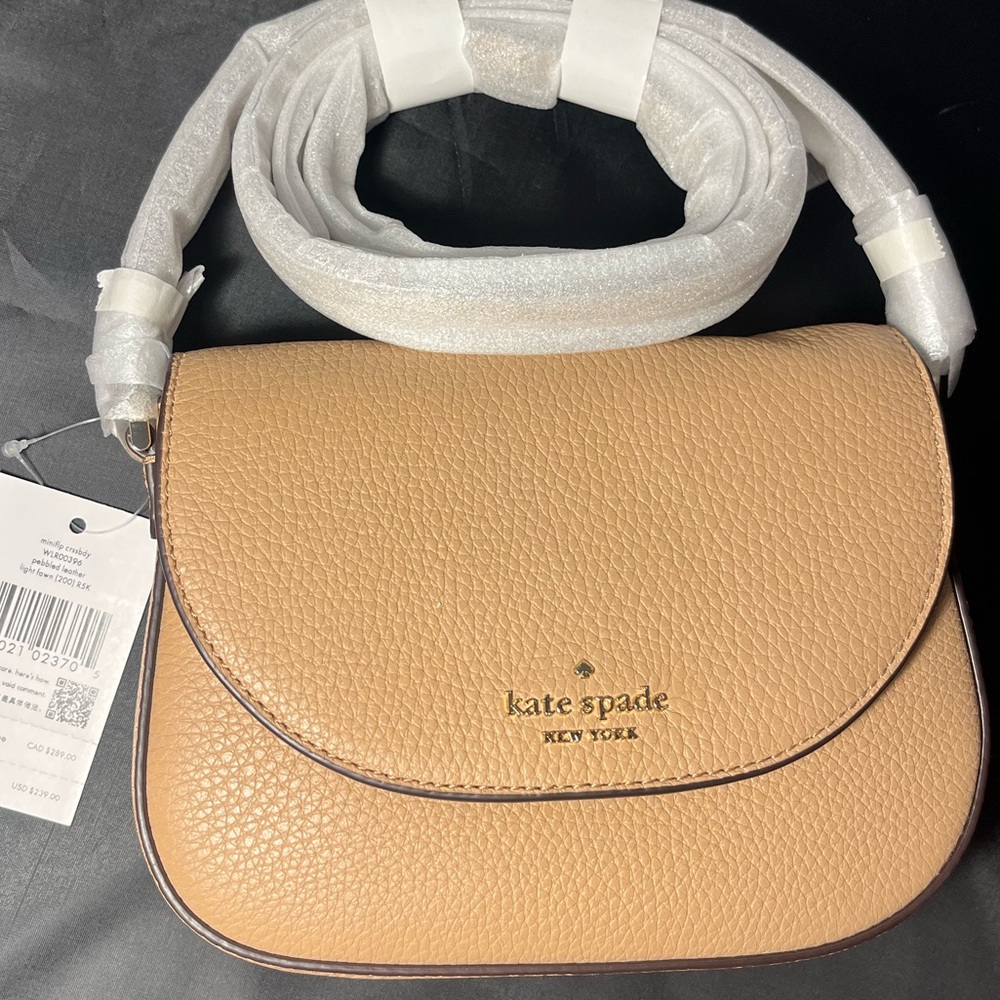 NWT Kate Spade Leila mini flap crossbody bag in light fawn